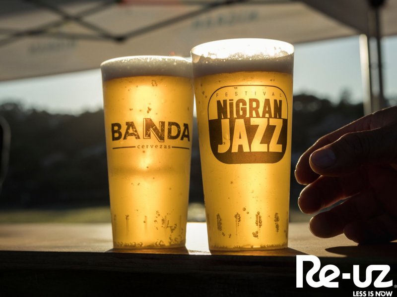 NigranJazz sostenibile con bicchieri riutilizzabili