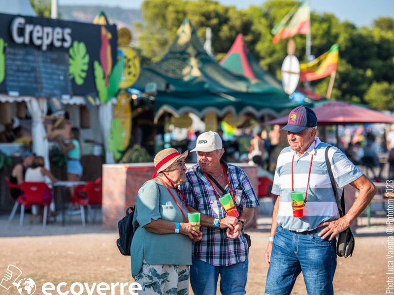 Il Rototom Sunsplash devolve il ricavato delle bicchieri al salvataggio dei migranti nel Mediterraneo