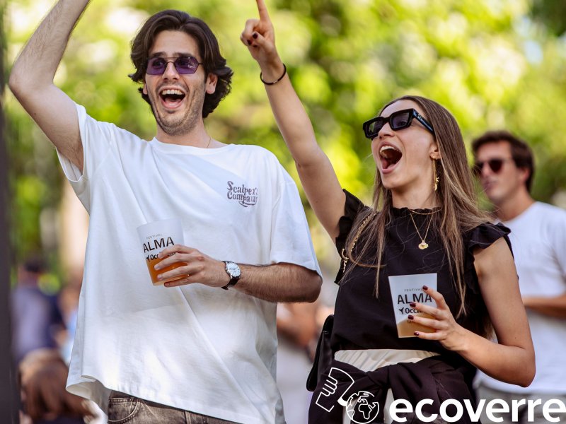 Alma Festival a Madrid e Barcellona con bicchieri e tazze riutilizzabili Re-uz!